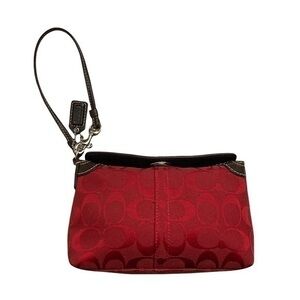 Coach signature c red brown wristlet clutch bag turnlock